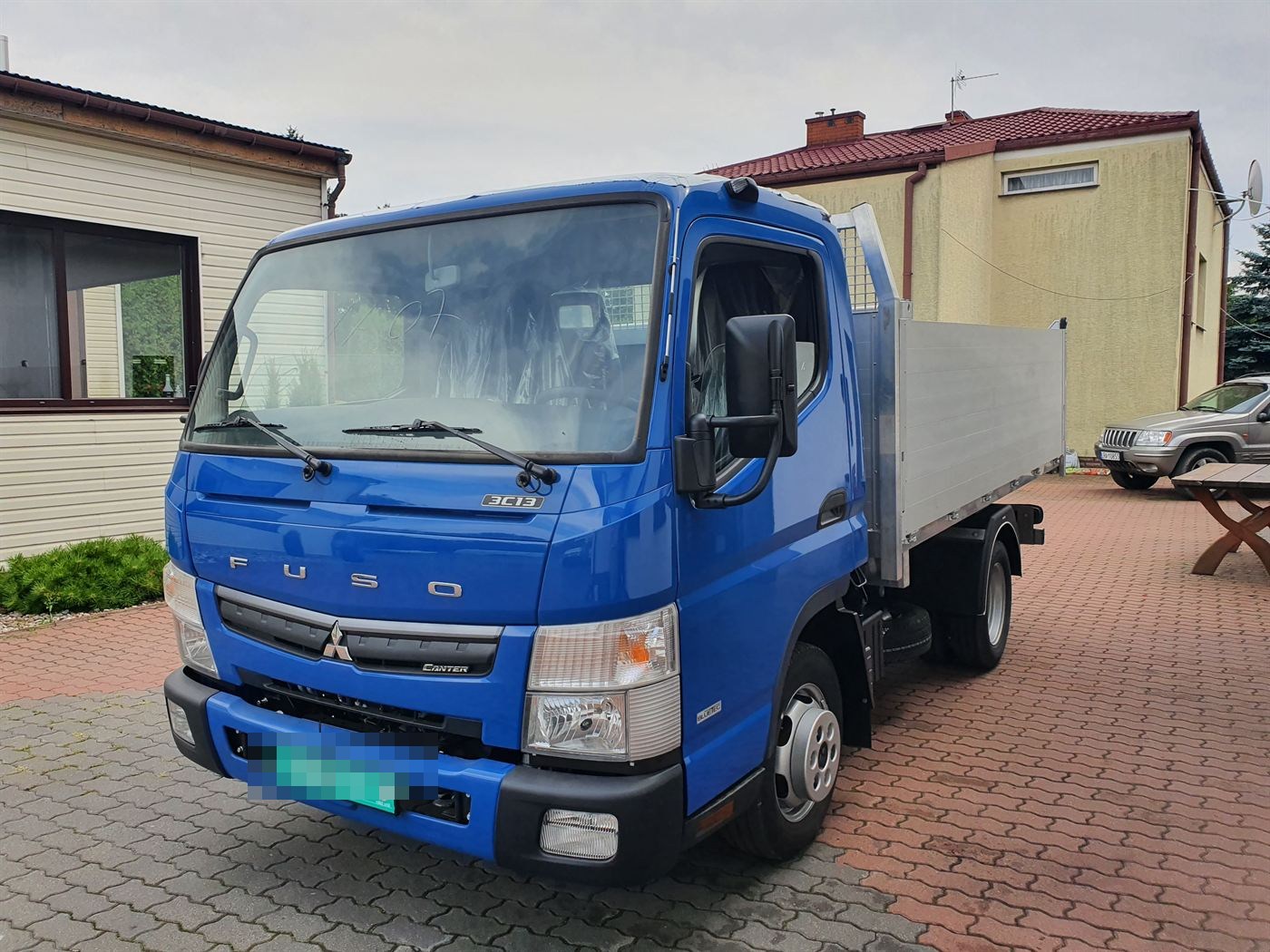 Zabudowa wykonana przez TOPSTONE